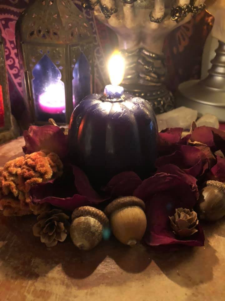 The $5 Pumpkin Candle~For the Thrifty Witch, Halloween and Autumn Decor